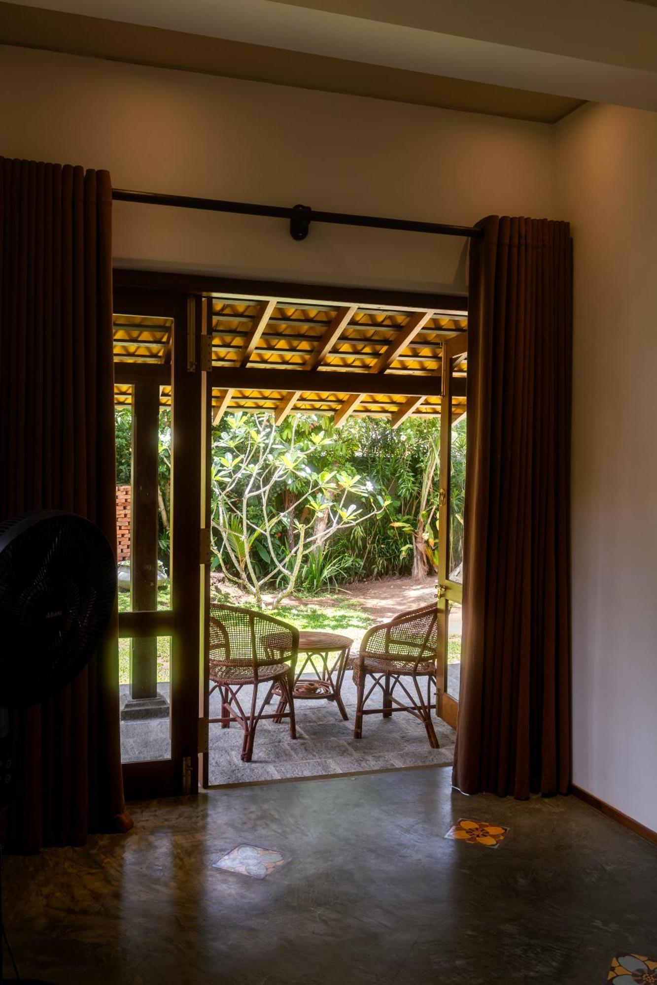 Dunes Unawatuna Hotel Exterior foto